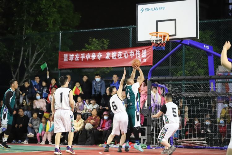 人物是